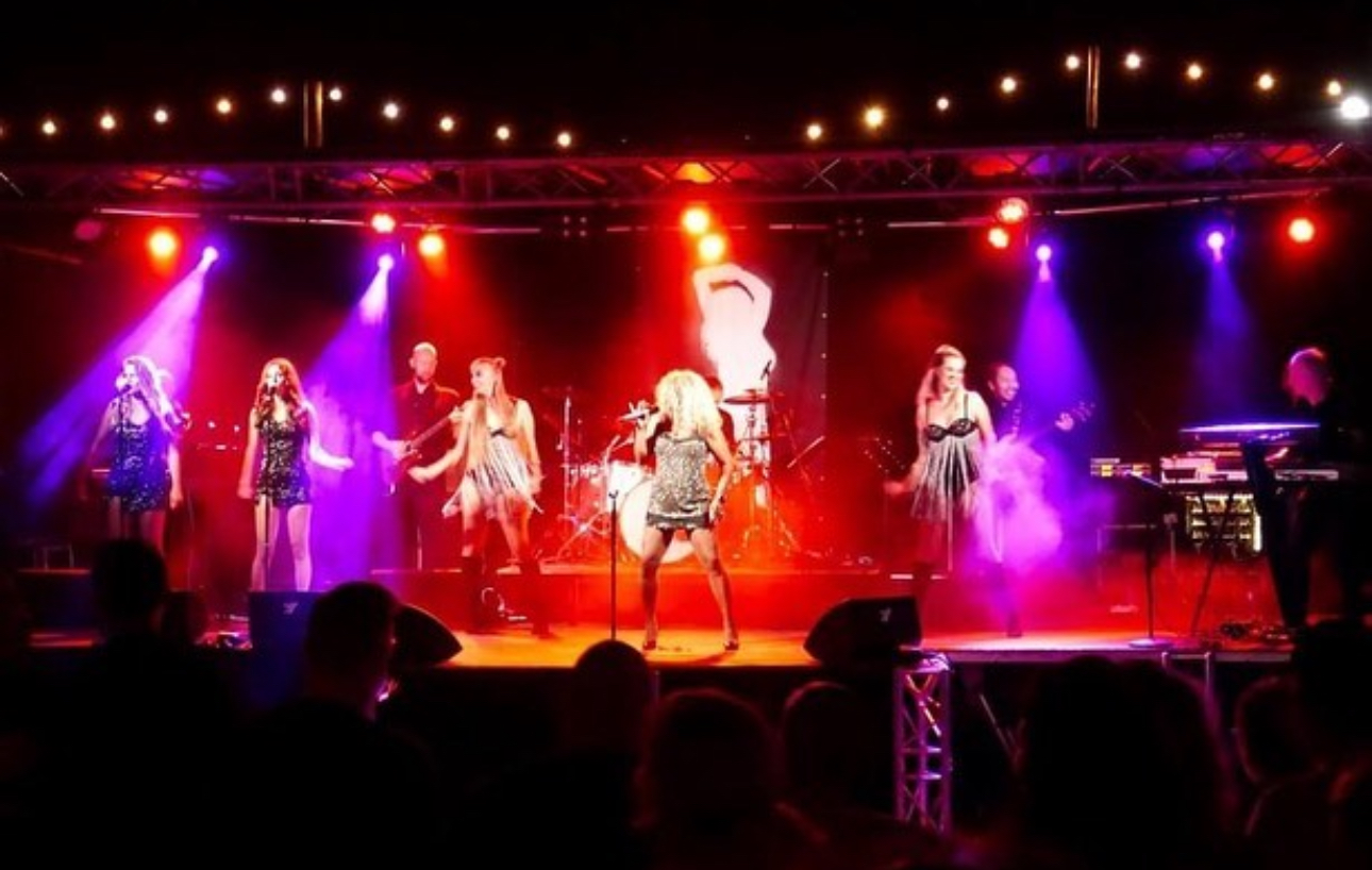 Tina Turner Fameproductions